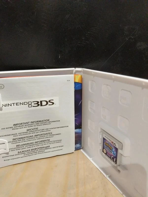 Pokémon Lune – 3DS – Complet – Parfait état – photo 3